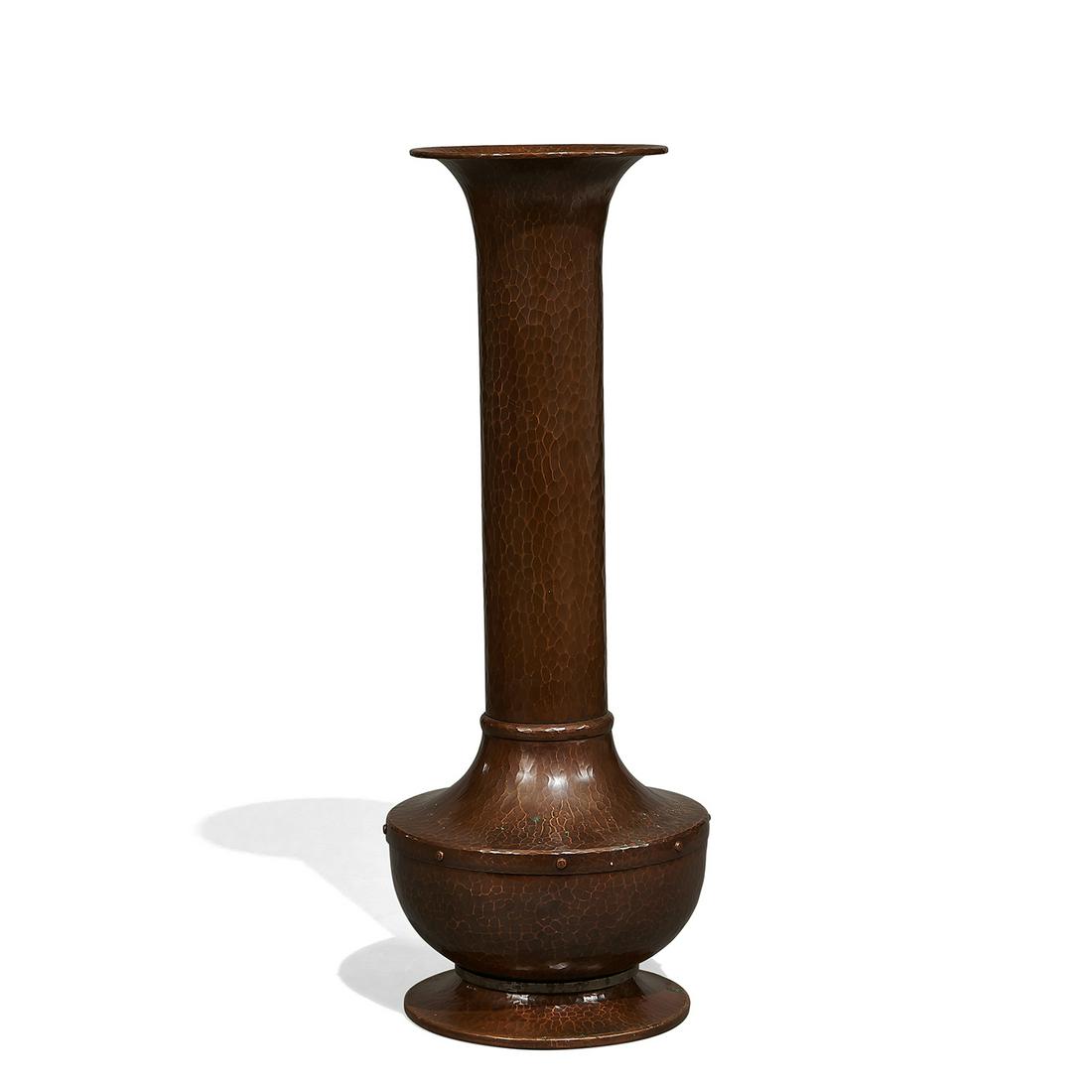 The Roycrofters / Roycroft American Beauty vase (1 of 2)