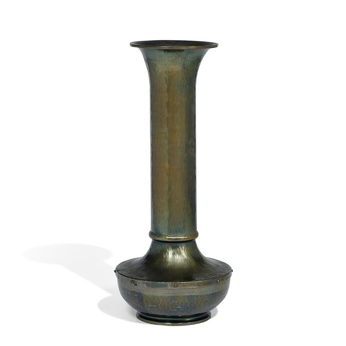 The Roycrofters / Roycroft American Beauty vase (1 of 2)