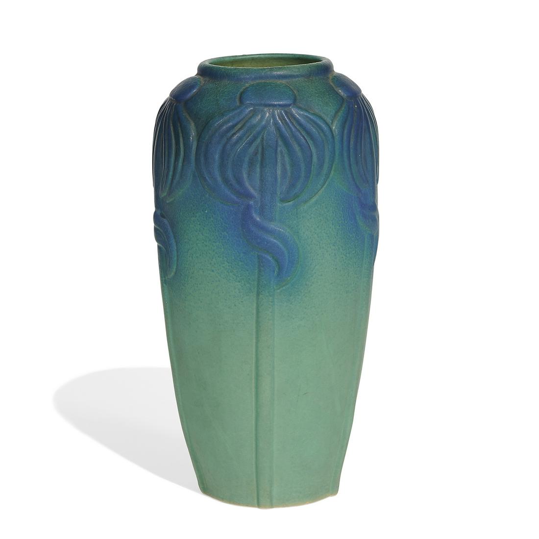 Van Briggle Pottery Coneflower vase (1 of 3)