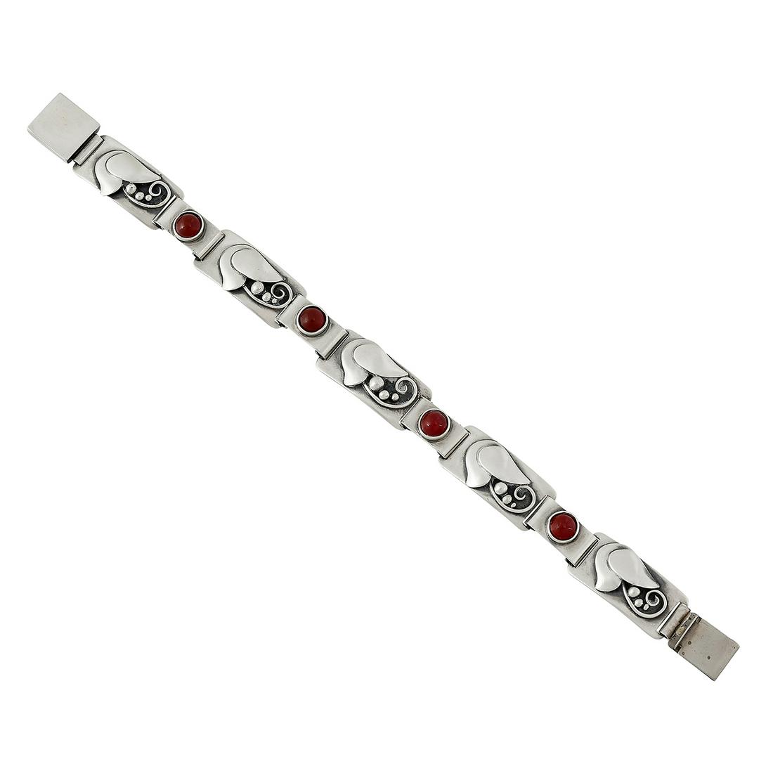 Laurence Foss bracelet (1 of 2)