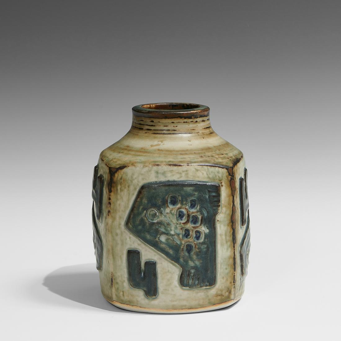 Jørgen Mogensen for Royal Copenhagen vase (1 of 5)