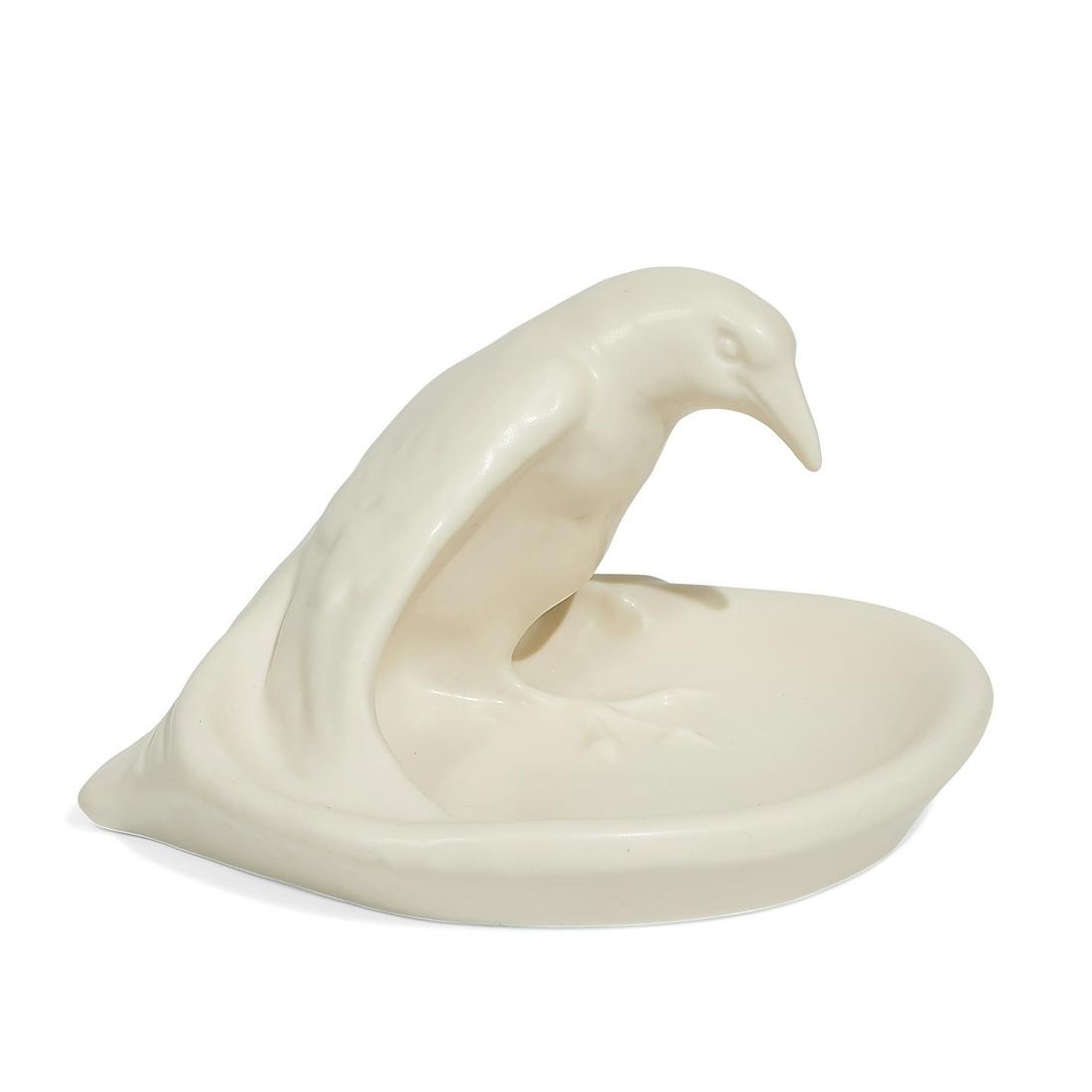 Rookwood Pottery white Rook ashtray (1 of 4)