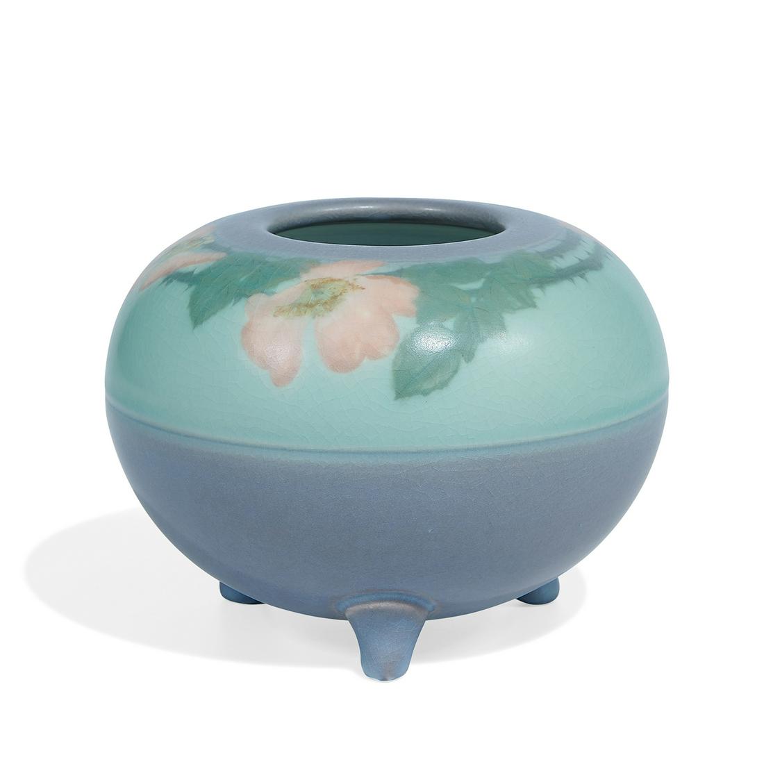 Sallie Coyne for Rookwood Pottery Vellum bowl (1 of 5)