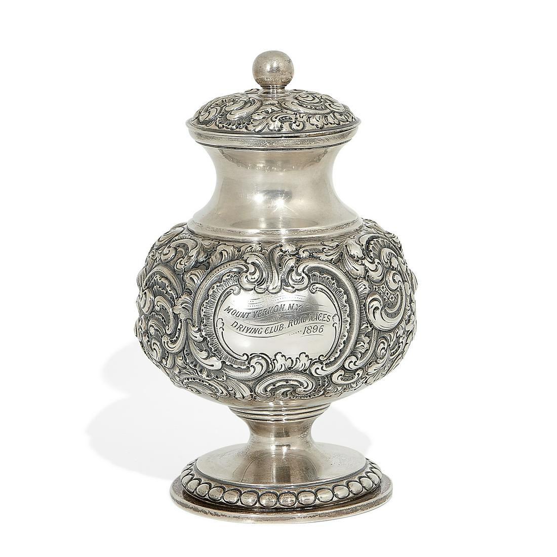 Rogers & Wendt Driving Club trophy vase (1 of 3)