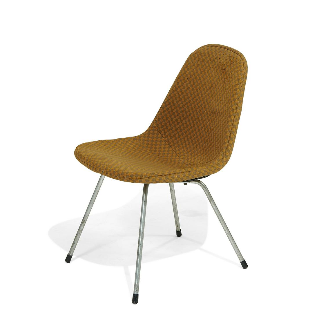 Charles & Ray Eames MKX-1 side chair (1 of 3)
