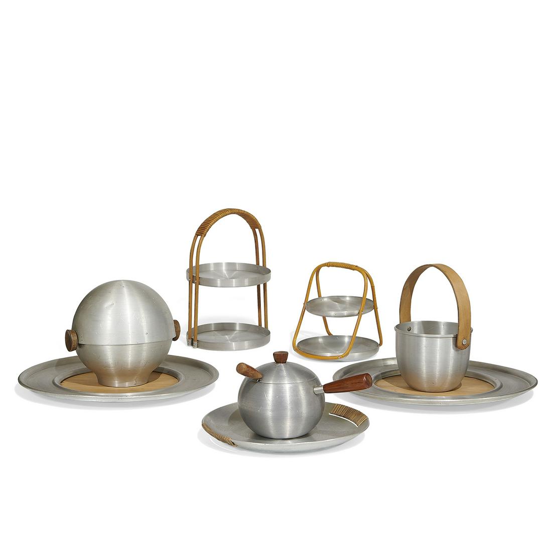 Russel Wright serving set (1 of 3)