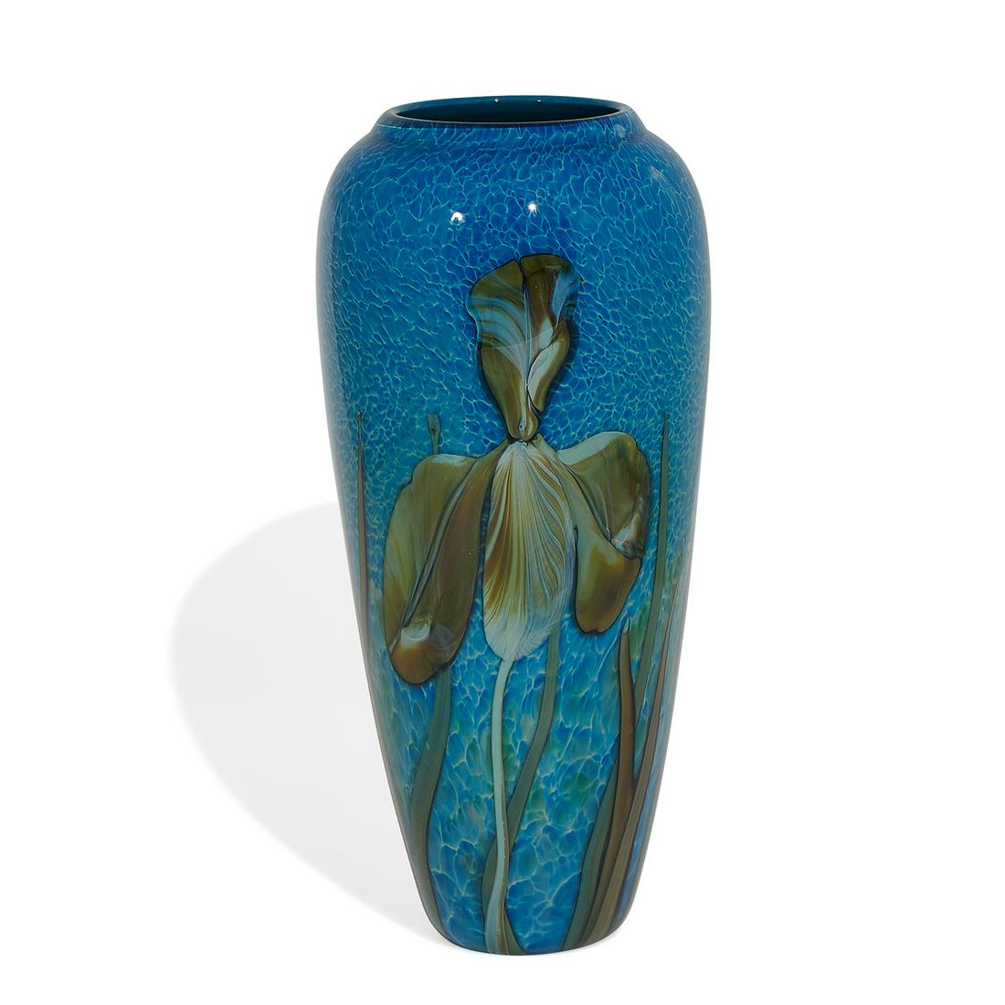 Richard Satava for Satava Art Glass vase (1 of 3)