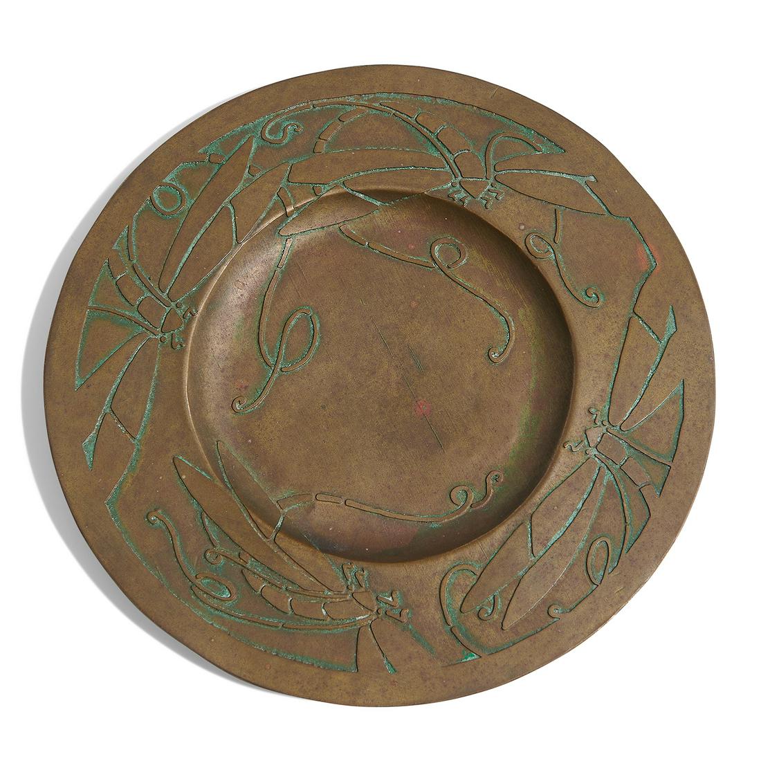 Carence Crafters round plate (1 of 3)