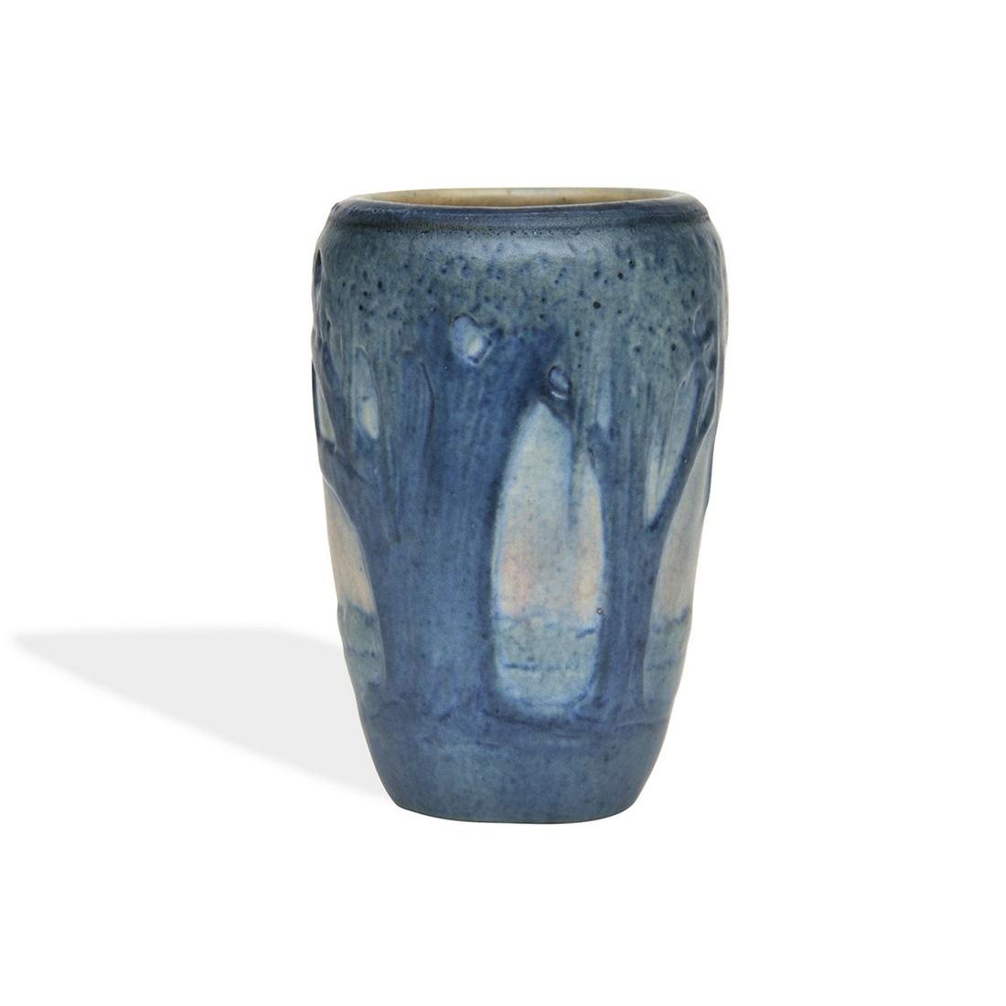 Anna F. Simpson, Newcomb College scenic vase (1 of 5)