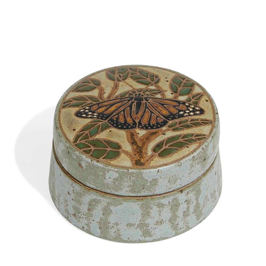 Eric Olson, Common Ground Pottery covered box: Eric Olson (active 20th and 21st centuries) for Common Ground Pottery porcelain covered box with monarch butterfly decoration on the lid and fused glass in bottom of base Madison, Wisconsin, 2008 matt