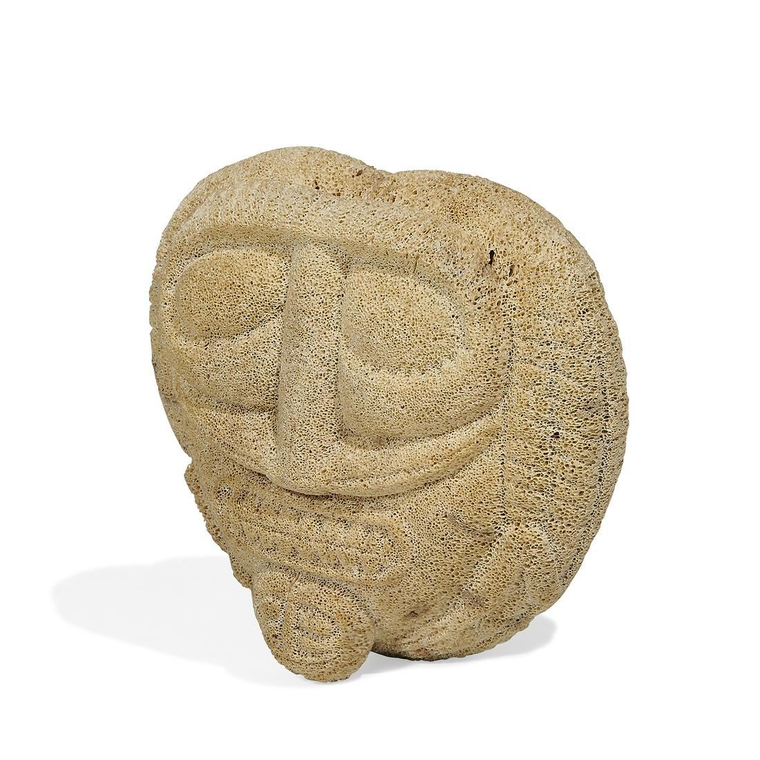 Hawaiian / Polynesian figural sculpture (1 of 4)