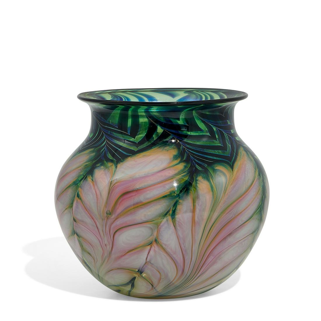 Daniel Lotton Verre de Soie vase (1 of 3)