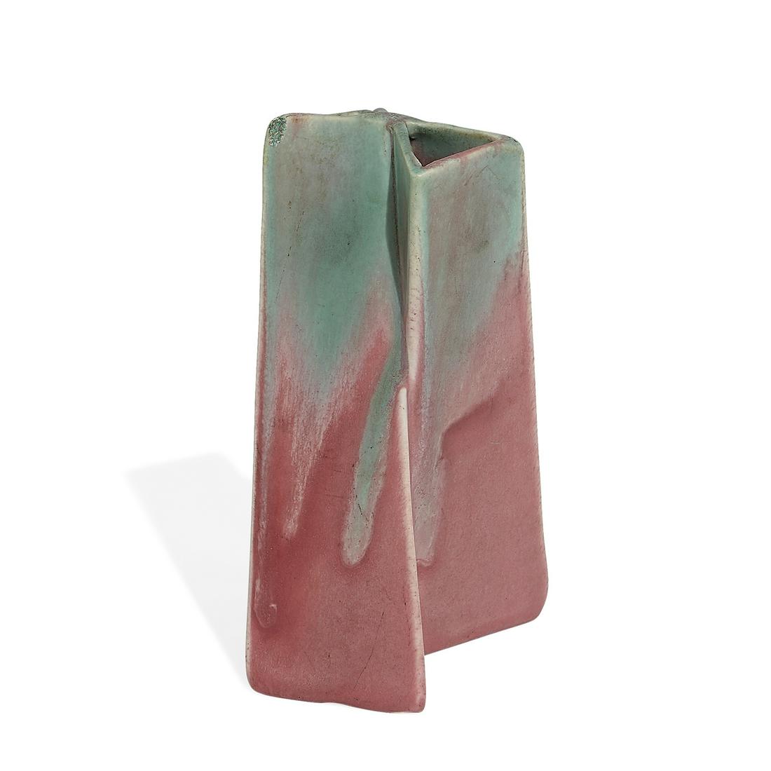 Muncie Pottery, Reuben Haley, Ruba Rombic vase (1 of 4)