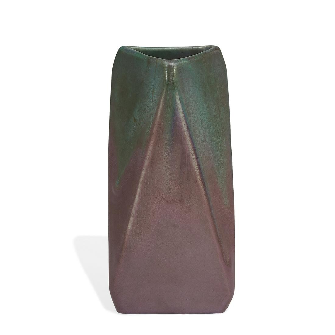 Muncie Pottery, Reuben Haley, Ruba Rombic vase (1 of 4)