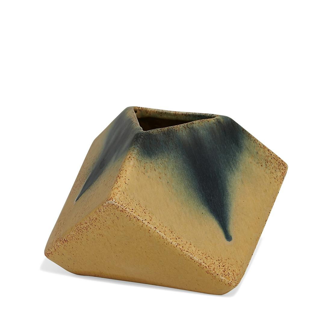 Muncie, Reuben Haley, Ruba Rombic "Cube" vase (1 of 5)