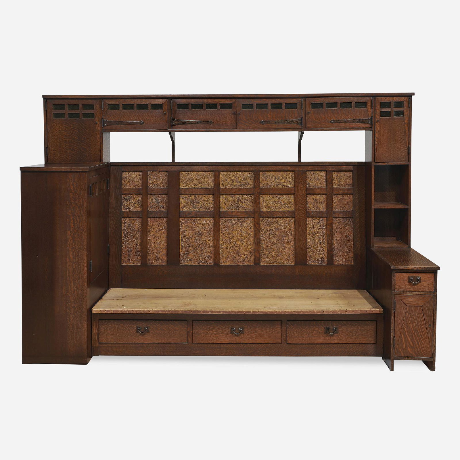 Gustav Stickley, Inglenook cabinet (1 of 6)