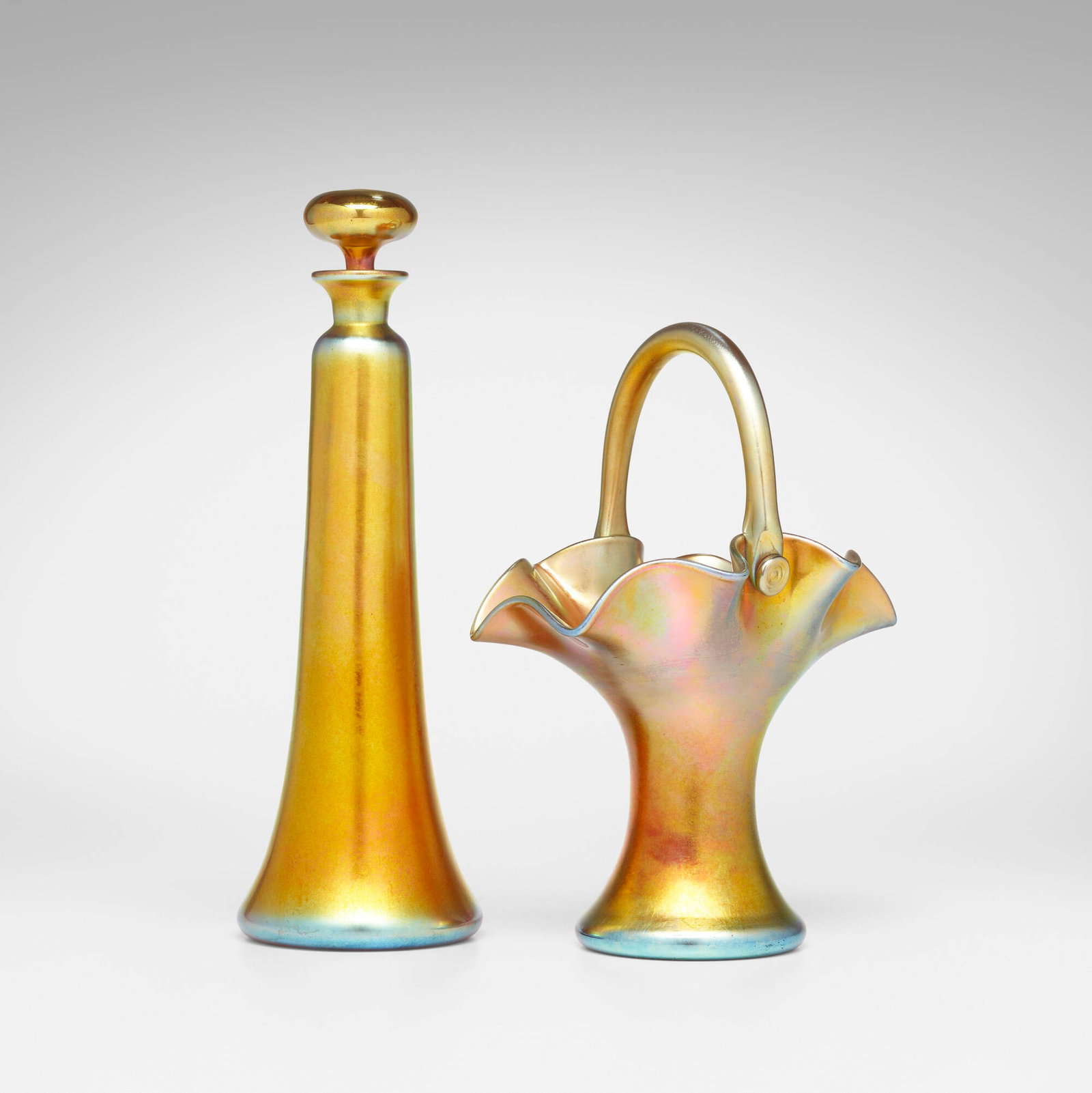 Steuben, Decanter with stopper and basket (1 of 4)