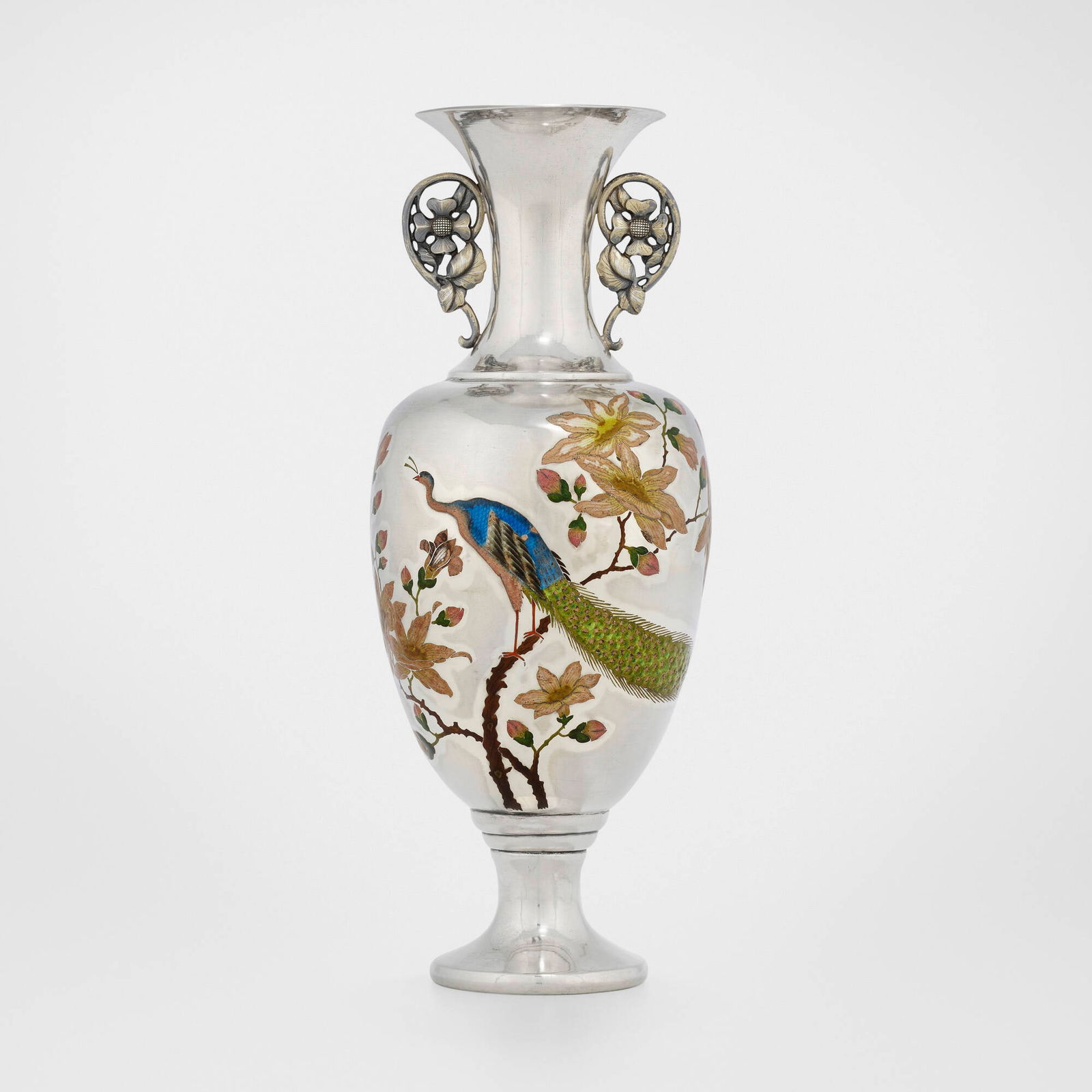 Bao Xiang, Vase with peacock and magnolia tree (1 of 4)