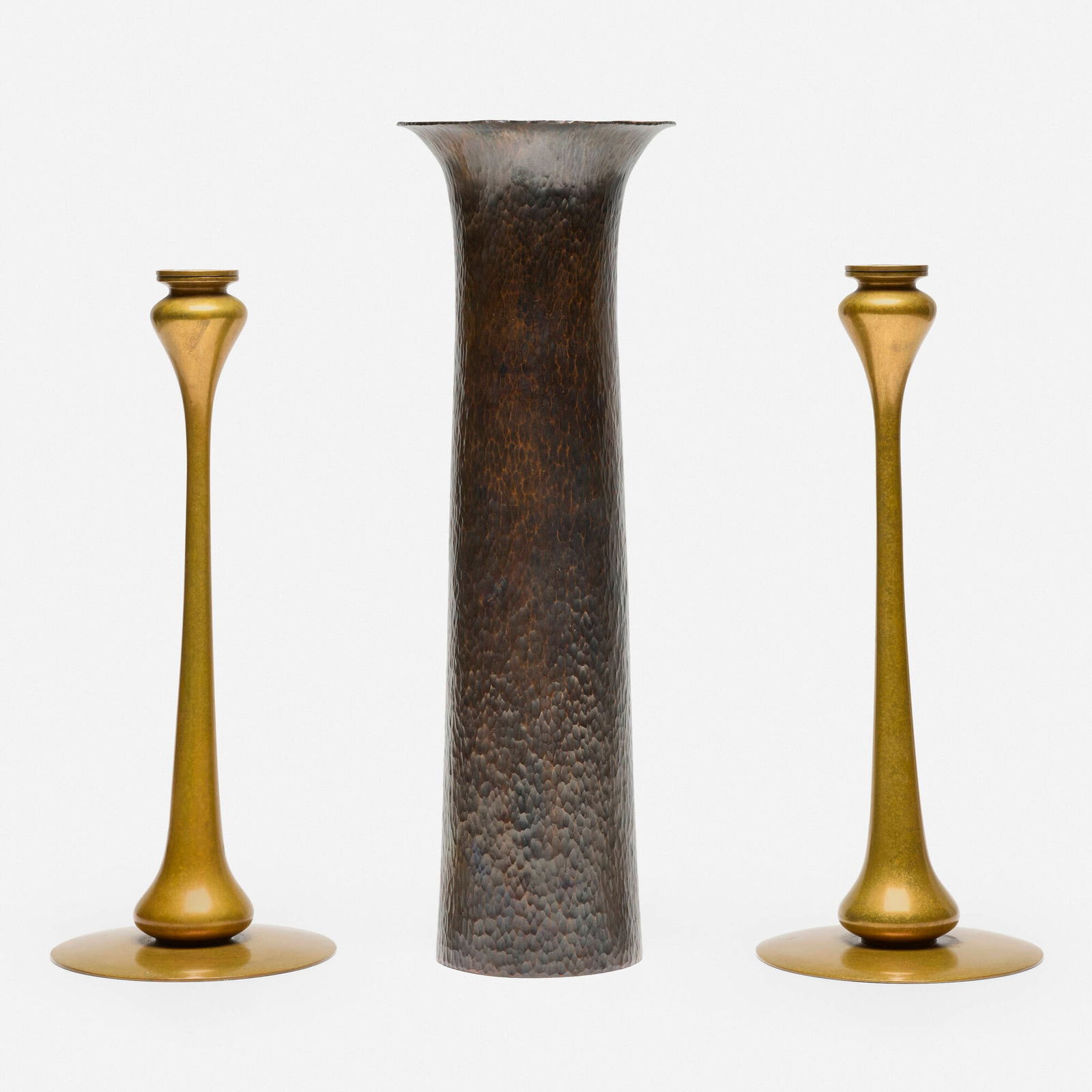 Arts & Crafts Style, Collection of three tabletop accessories (1 of 6)