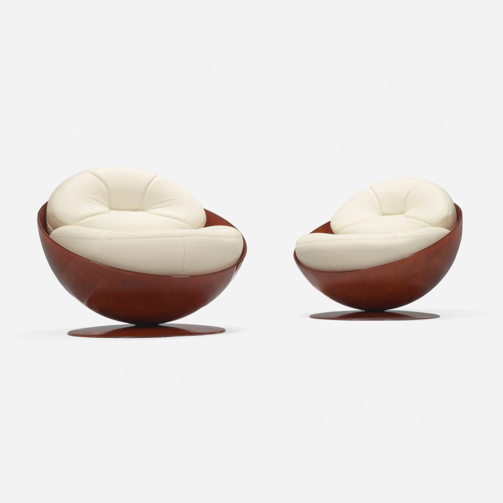 Ricardo Fasanello, Esfera lounge armchairs, pair (1 of 5)