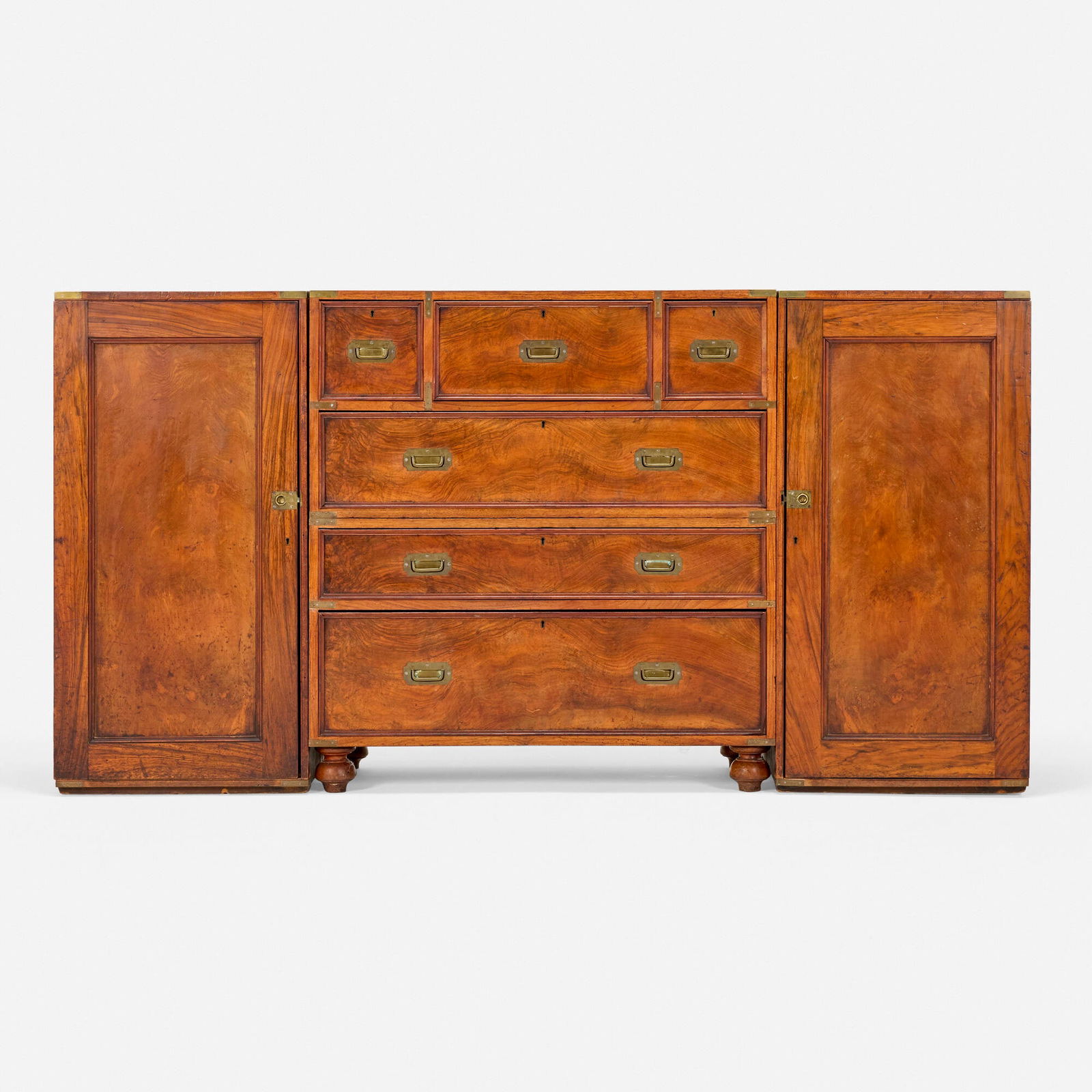 English, Large campaign chest (1 of 3)