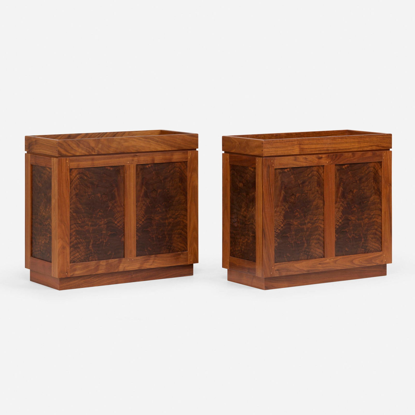 Thomas Moser, Custom stands, pair (1 of 5)