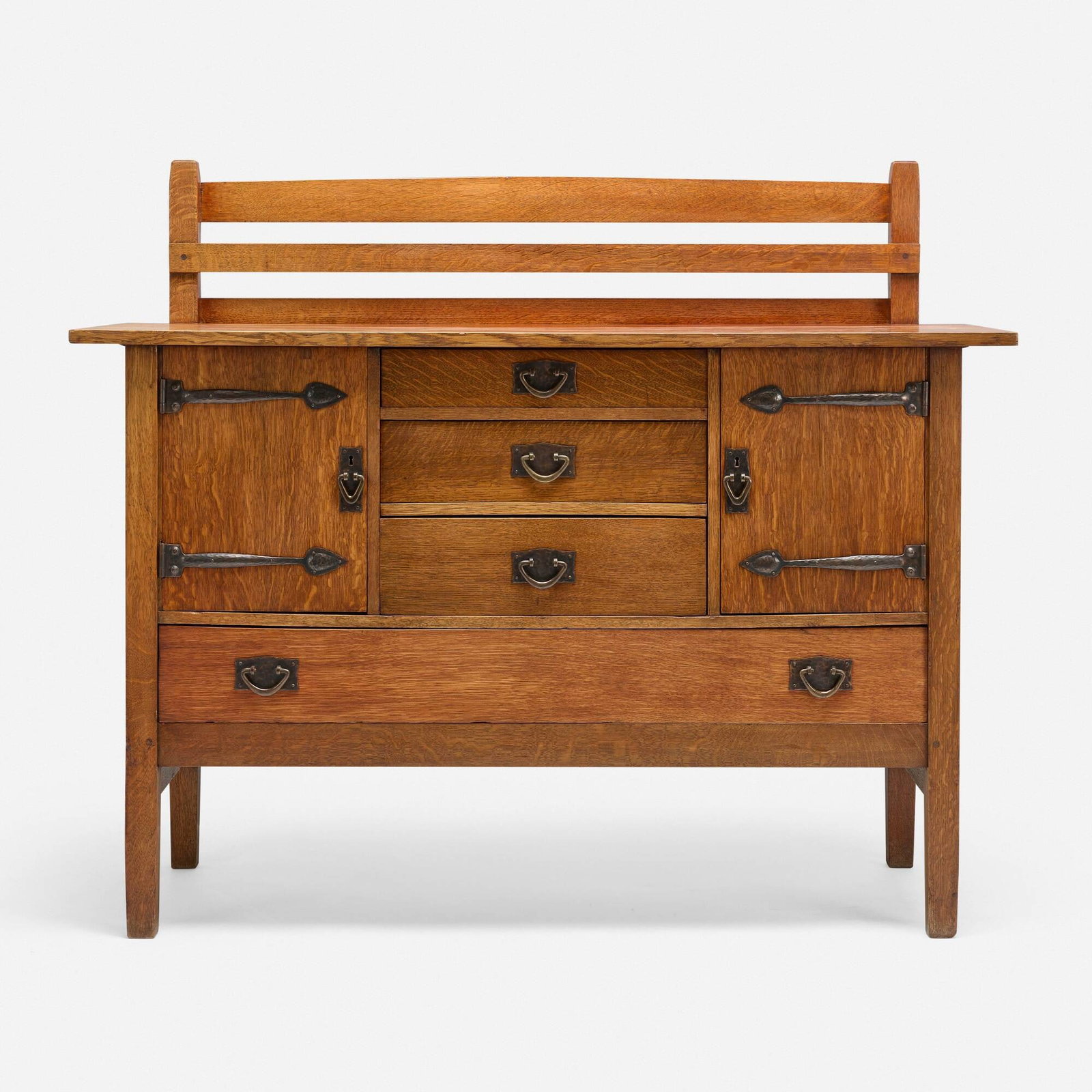 Gustav Stickley, Sideboard, model 814 1/2 (1 of 4)