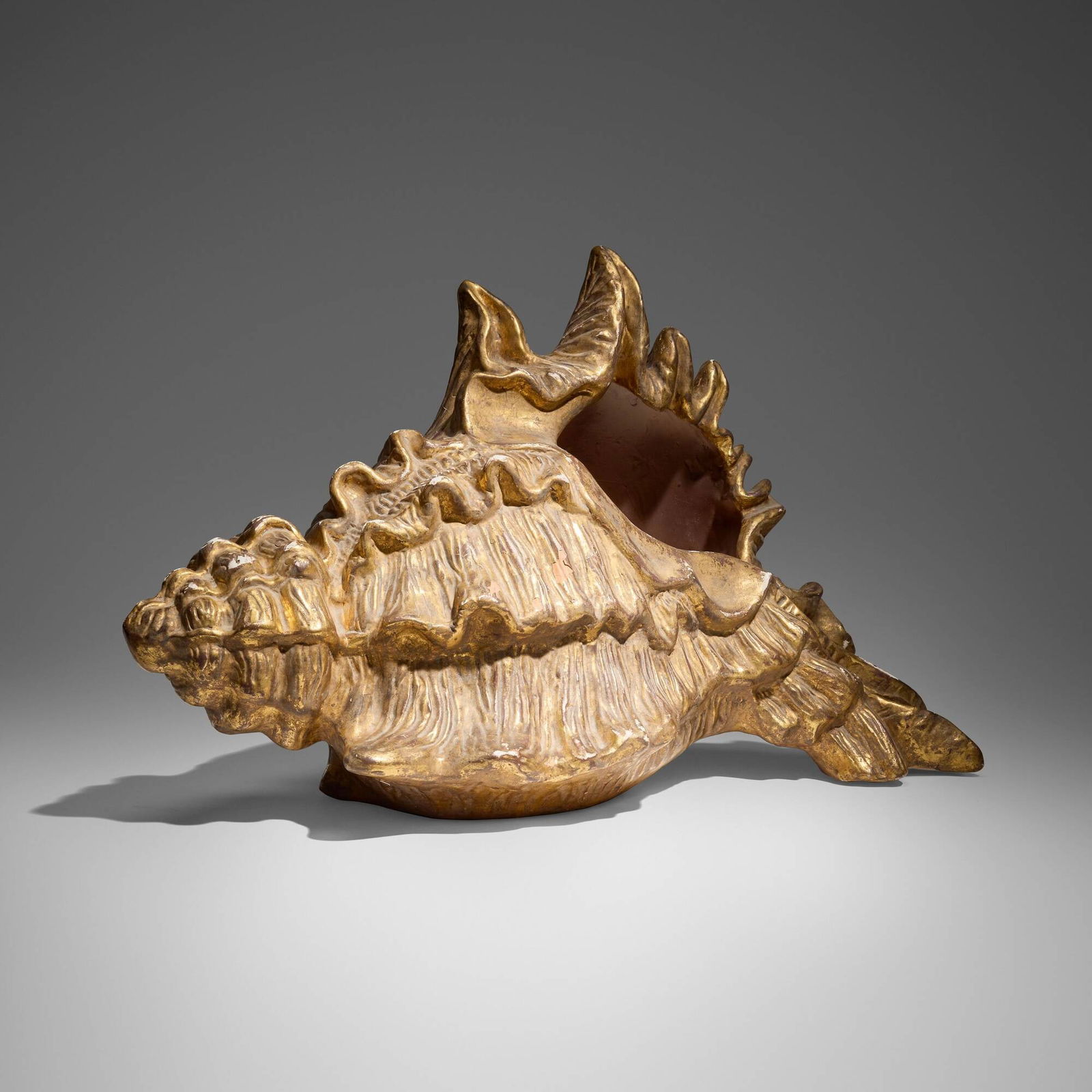 Regency Style, Conch centerpiece (1 of 4)