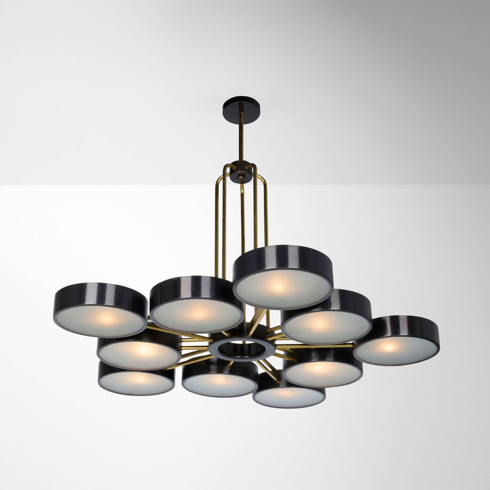 Studio Van den Akker, Abbott chandelier (1 of 3)