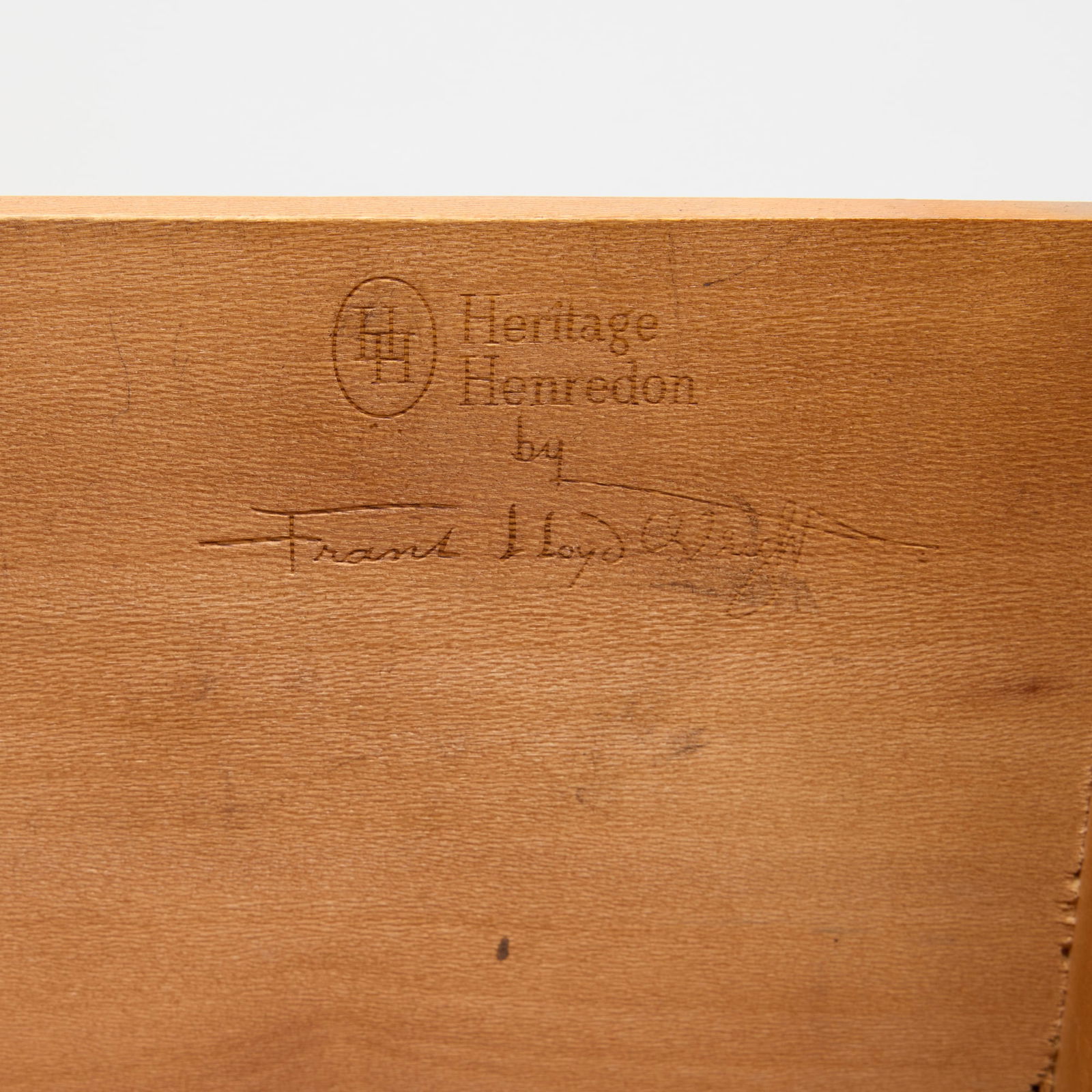 Frank Lloyd Wright, Desk, model 2000 - 5