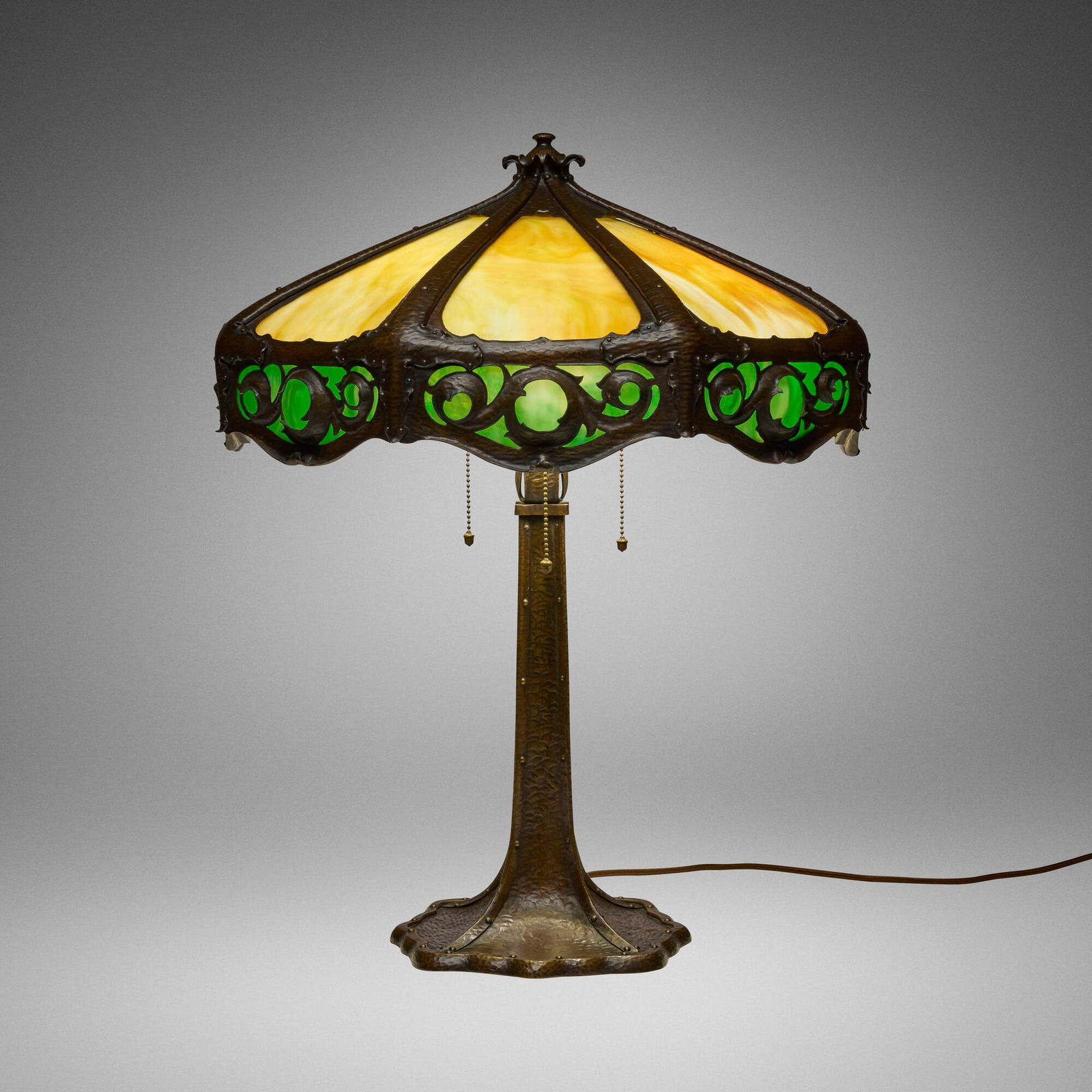 In the manner of George H. Trautmann, Table lamp with foliate motifs (1 of 4)