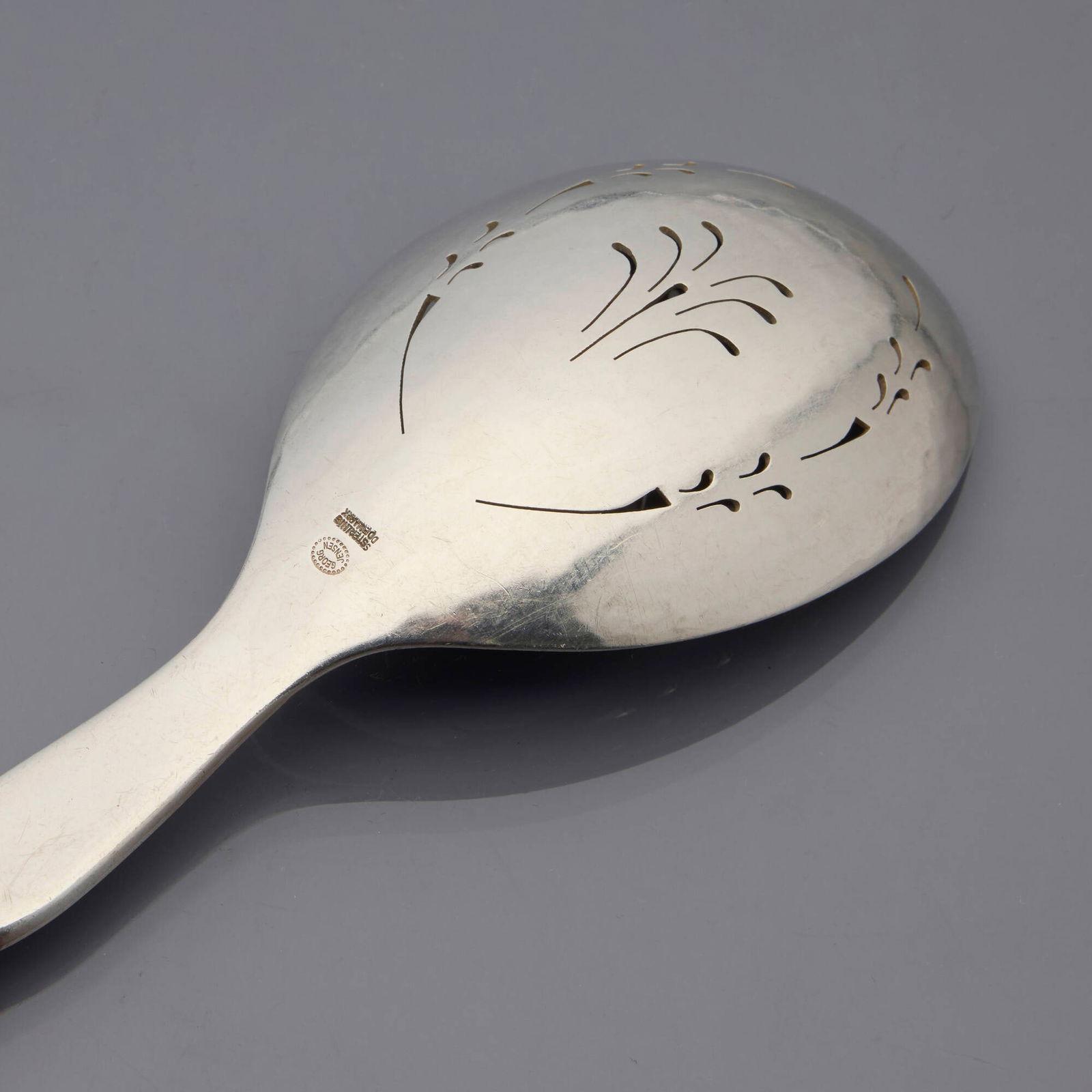 Georg Jensen, Scroll flatware service, model 22 - 3