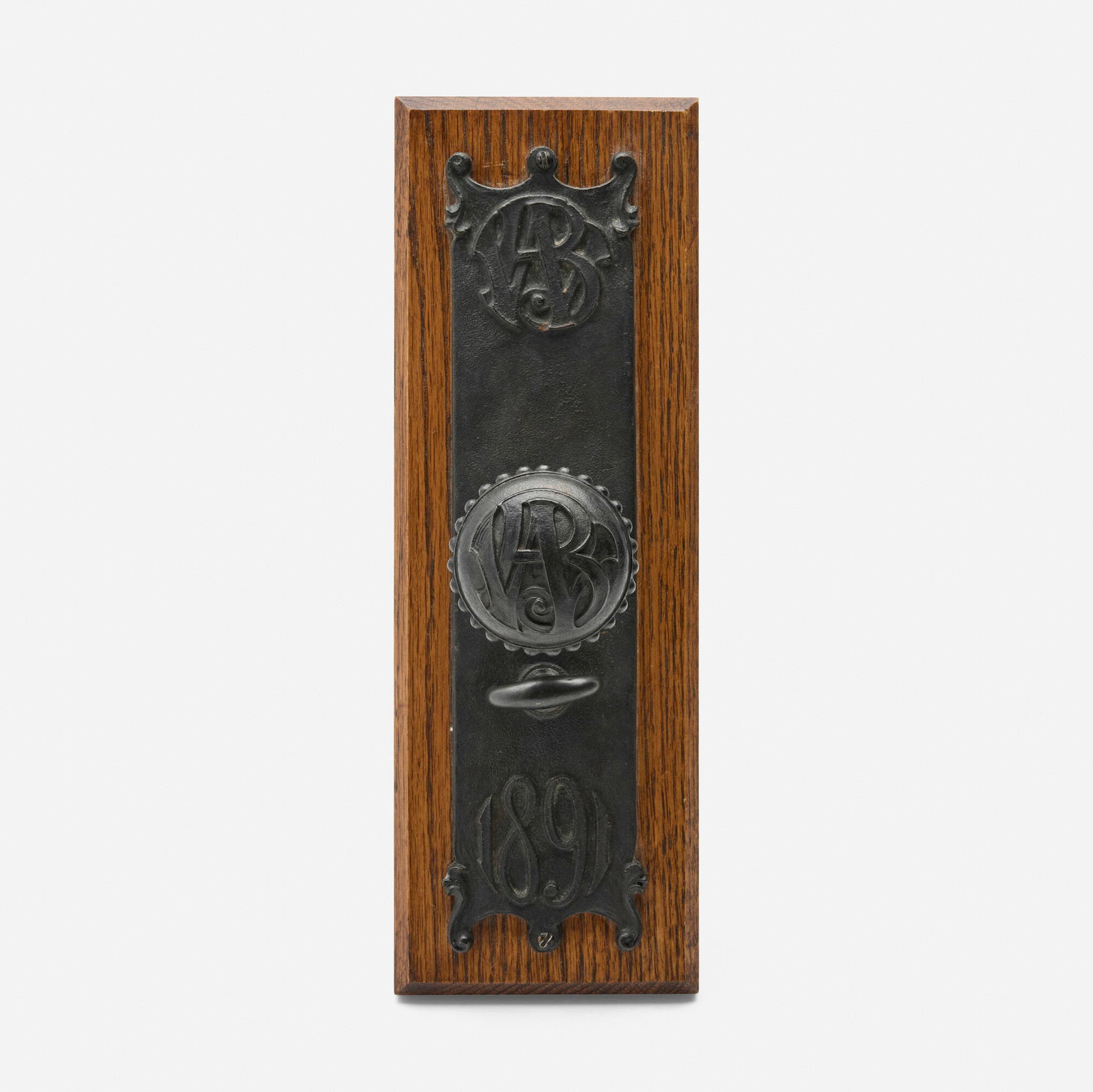 Dankmar Adler and Louis Sullivan, Door knob and back plate from the Wainwright Building (1 of 4)