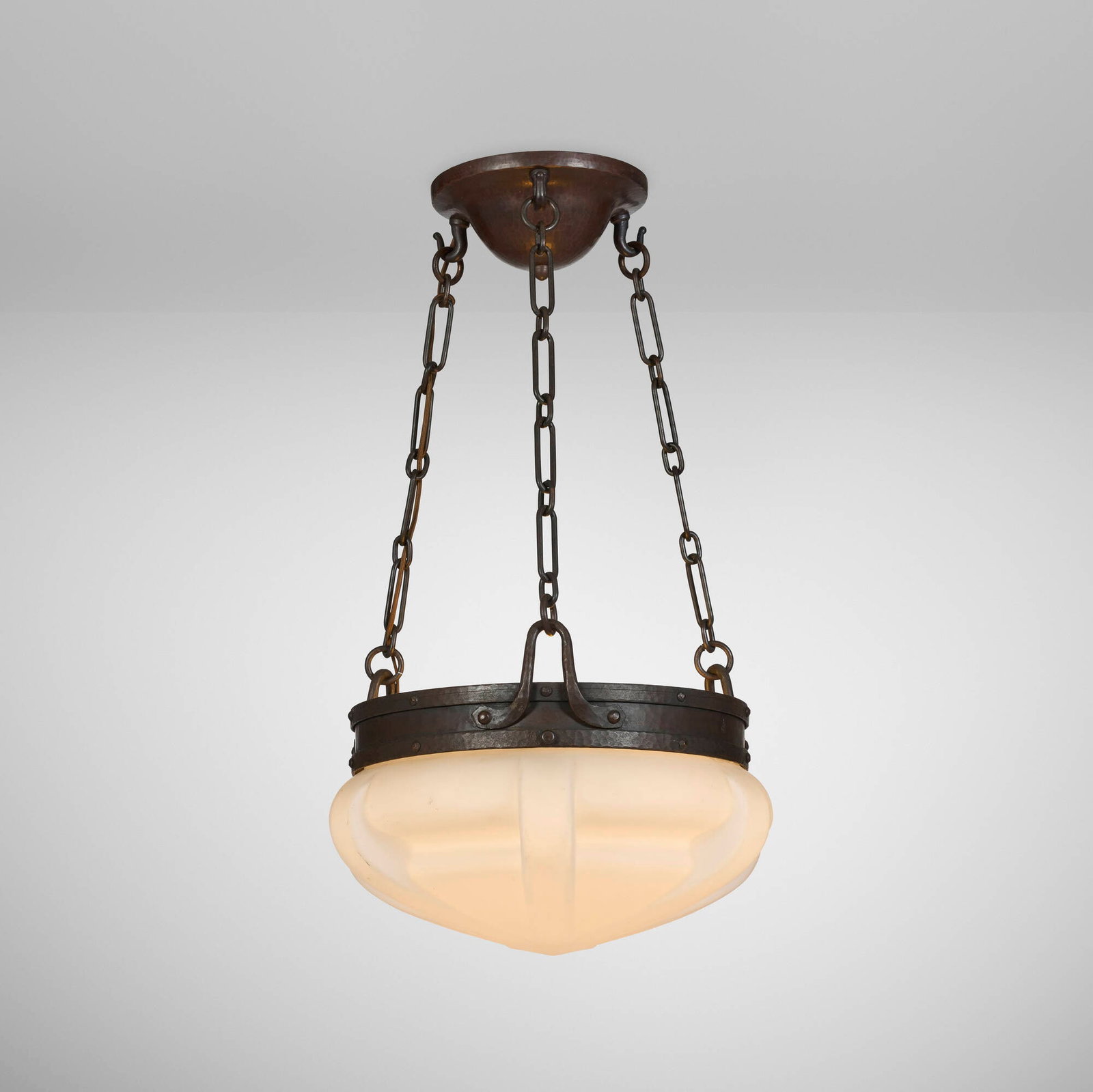 Victor Toothaker for Roycroft, Hanging lamp from the Grove Park Inn, Asheville (1 of 3)