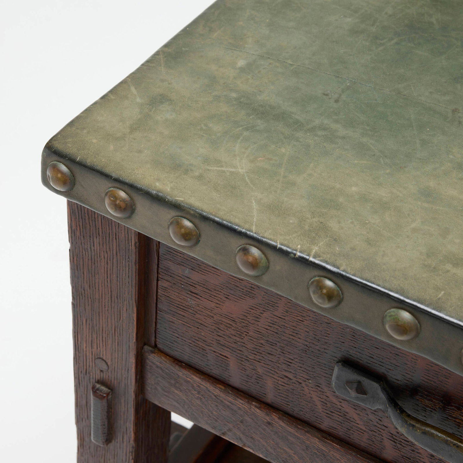 Gustav Stickley, Early library table desk - 4