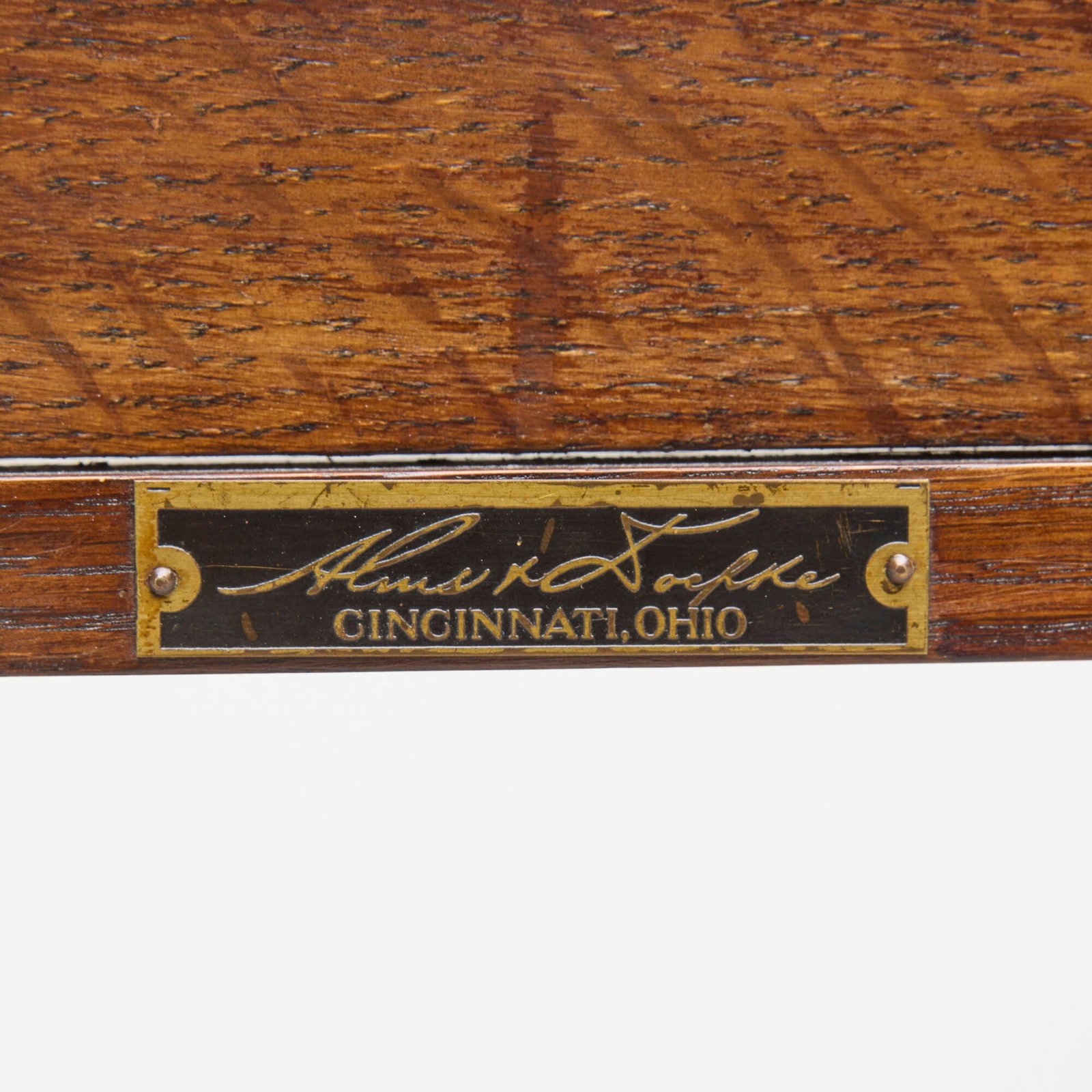 Limbert, Magazine stand, model 304 - 5