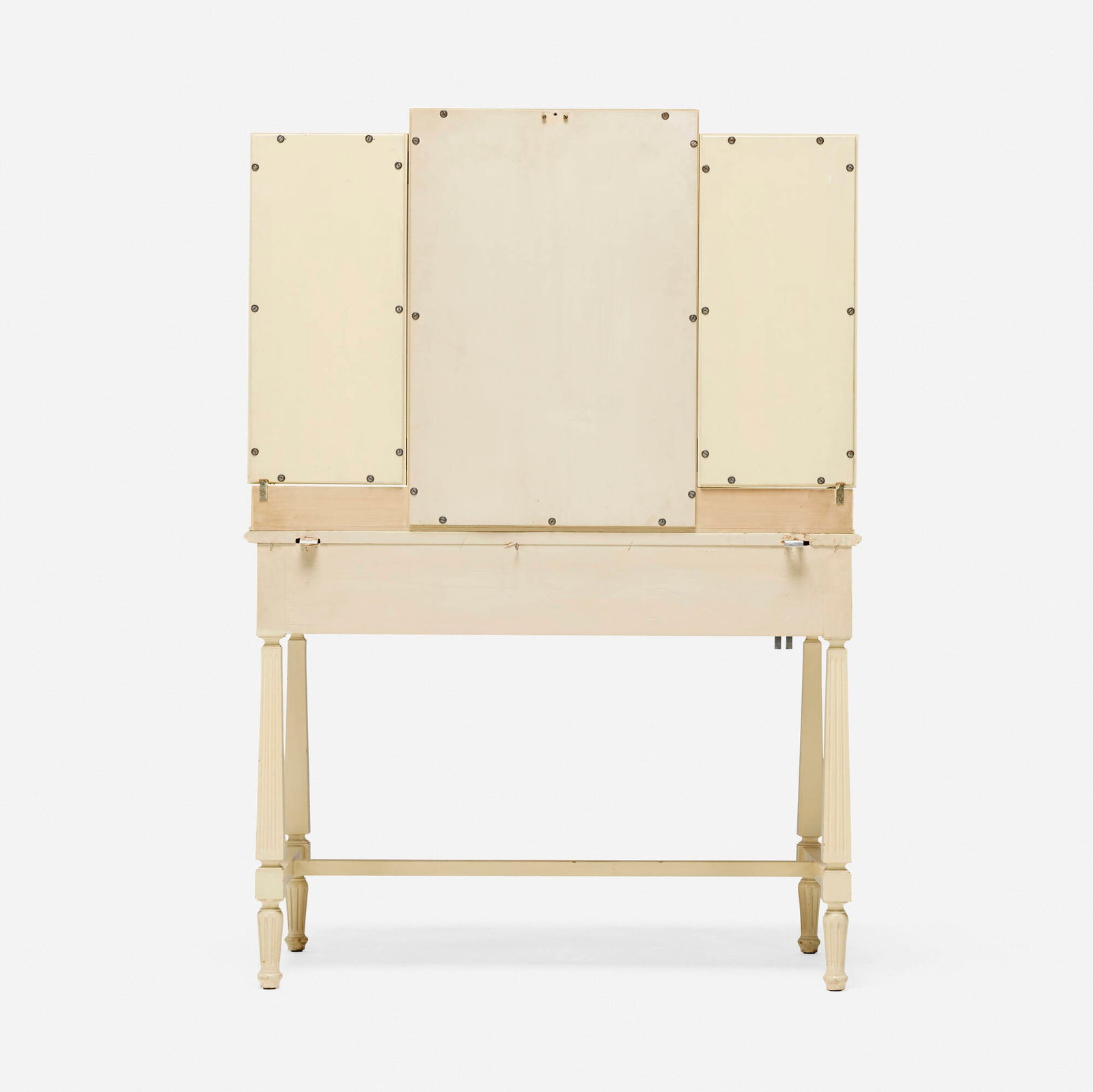 Elsie de Wolfe, Custom dressing table - 3