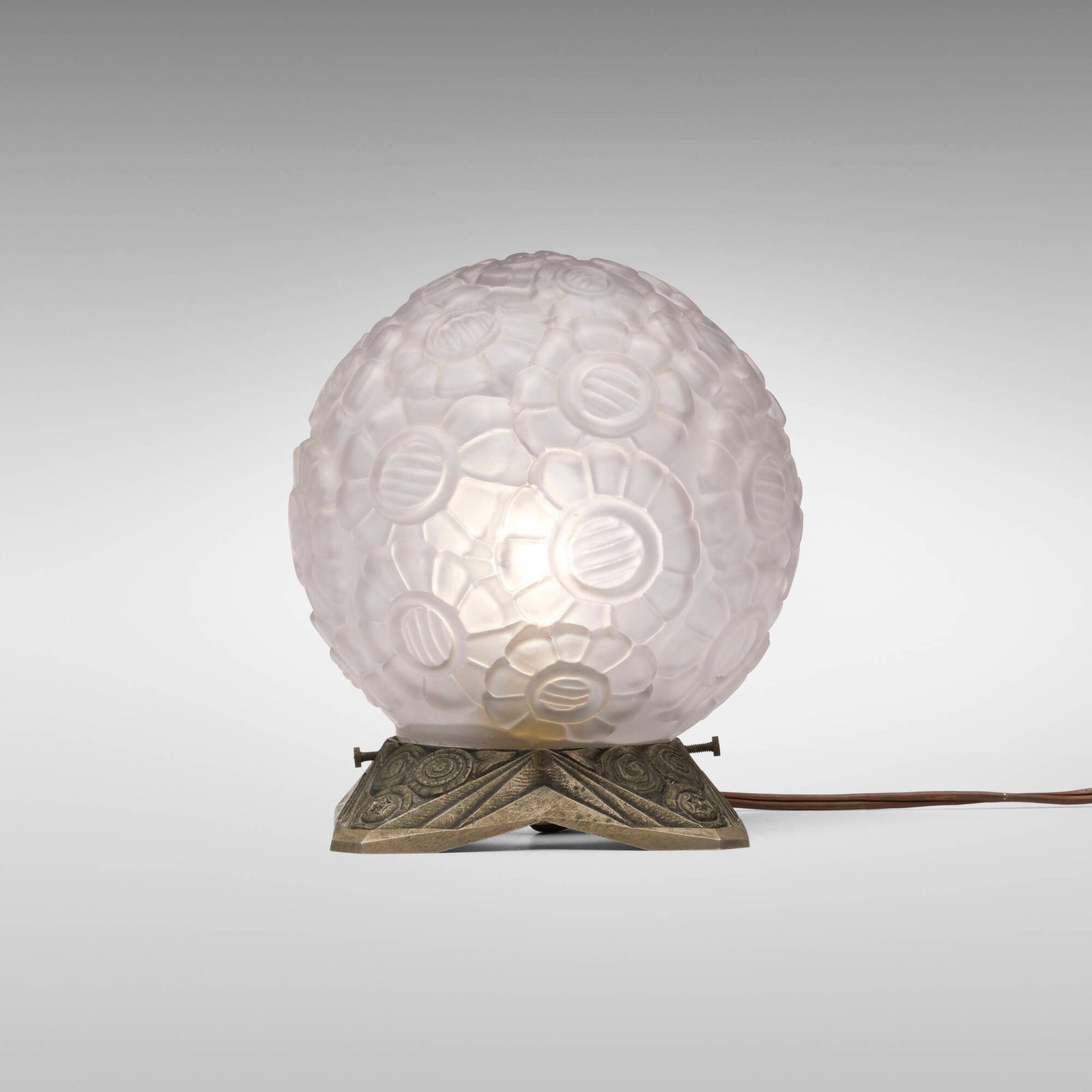 Art Deco, Globular table lamp with flowers (1 of 4)