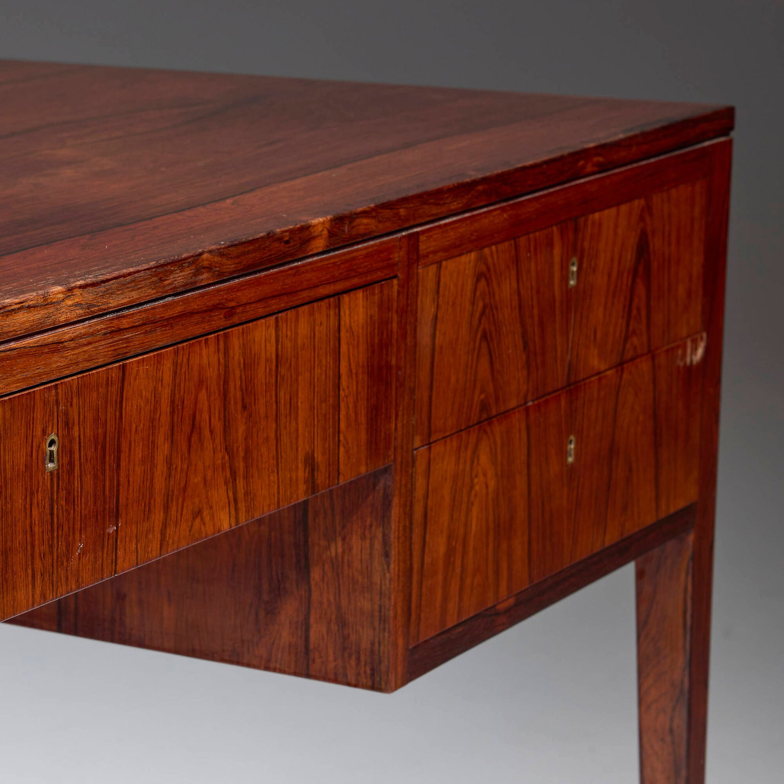 Danish, Desk - 5
