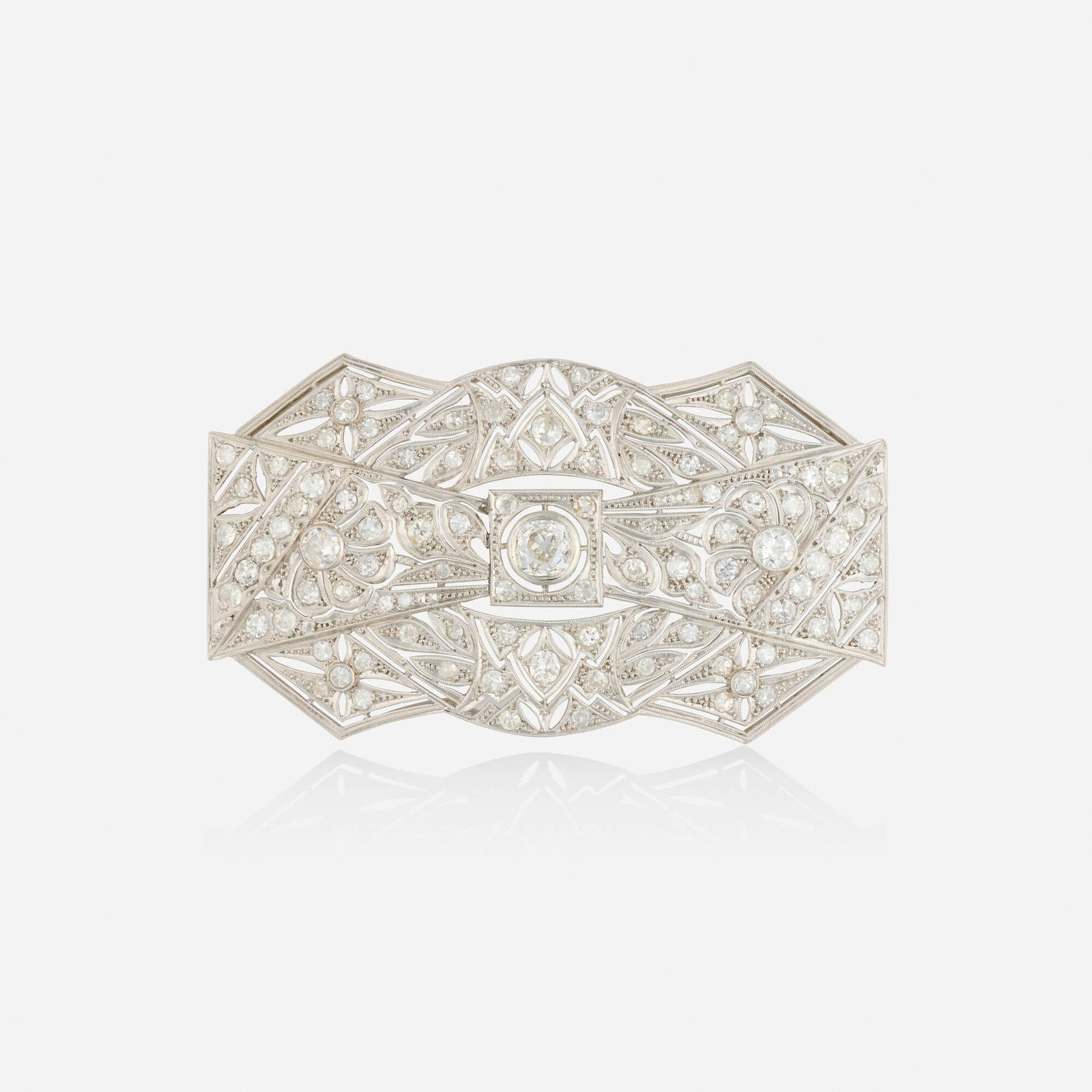 Art Deco, Diamond and platinum brooch (1 of 2)