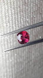 Blood Red Ruby, untreated, loose | IGL 0.936ct