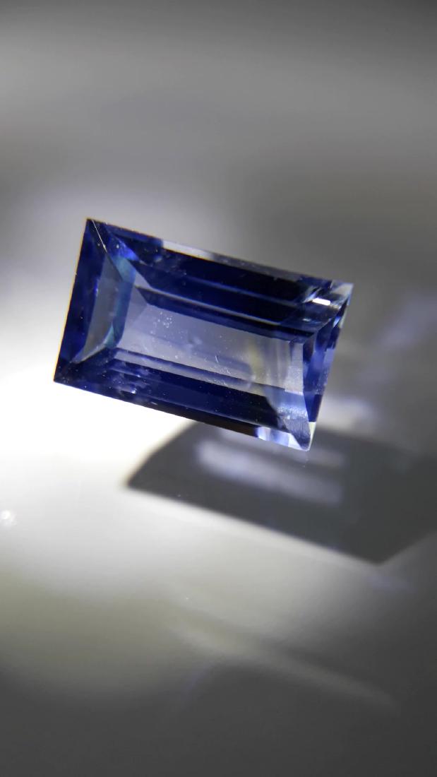 Ceylon Sapphire,  untreated, rutile cloud 1.2ct (1 of 9)