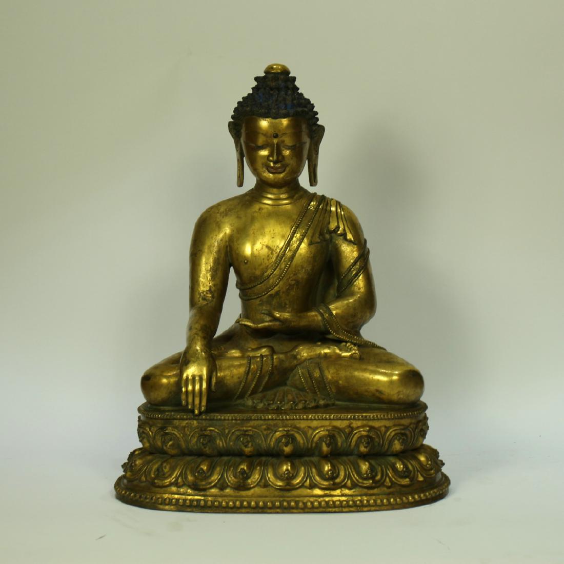 A gilt-bronze figure of Shakyamuni Buddha (1 of 10)