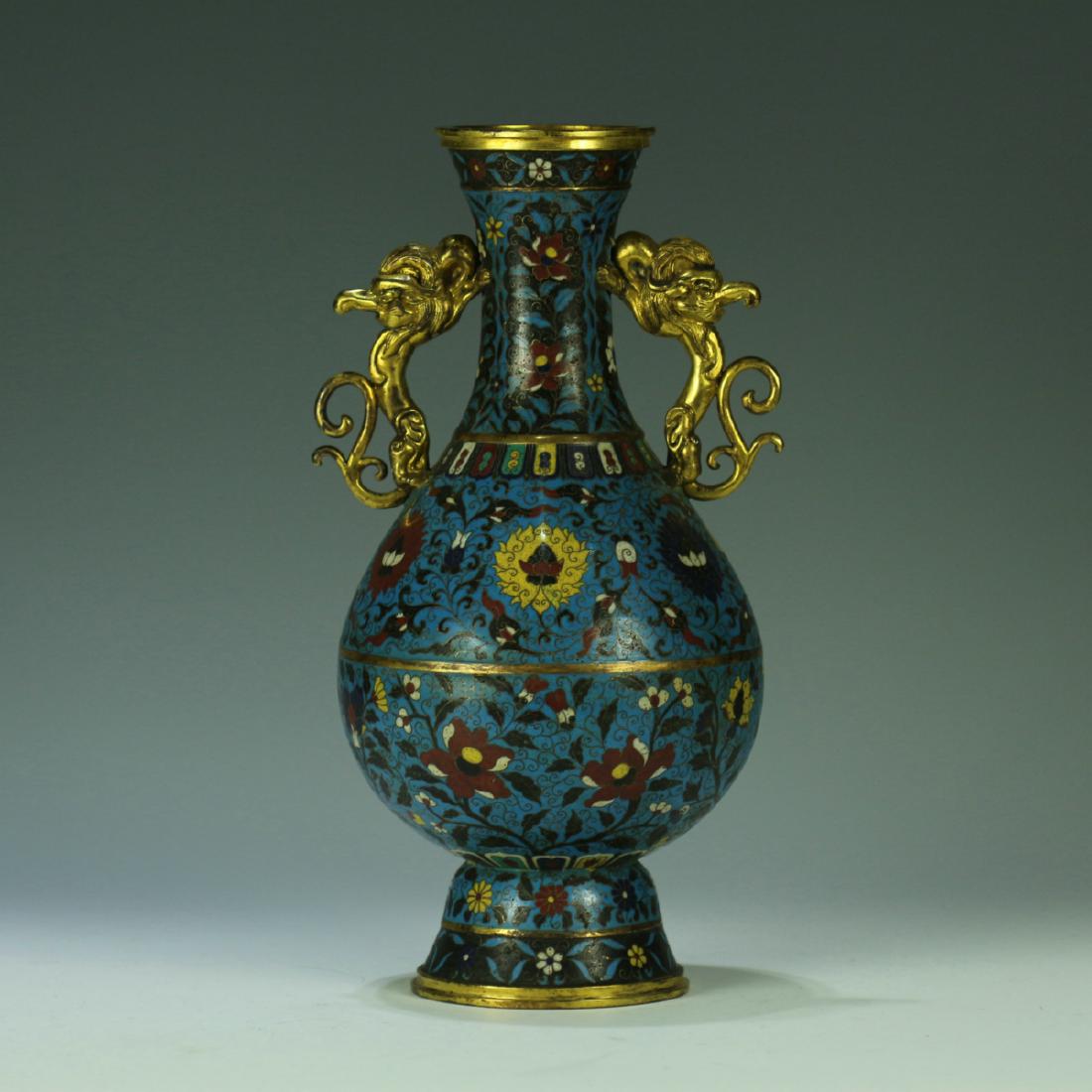 A cloisonne enamelled two handled vase with mark (1 of 8)
