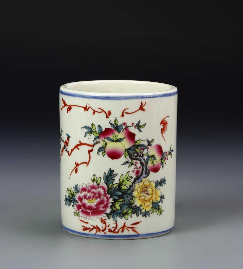 Chinese Famille Rose Brushpot (1 of 7)