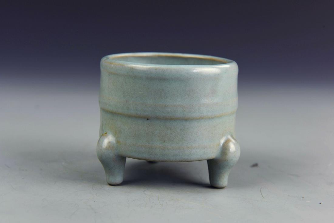Chinese Lung Quan Tripod Censer (1 of 4)