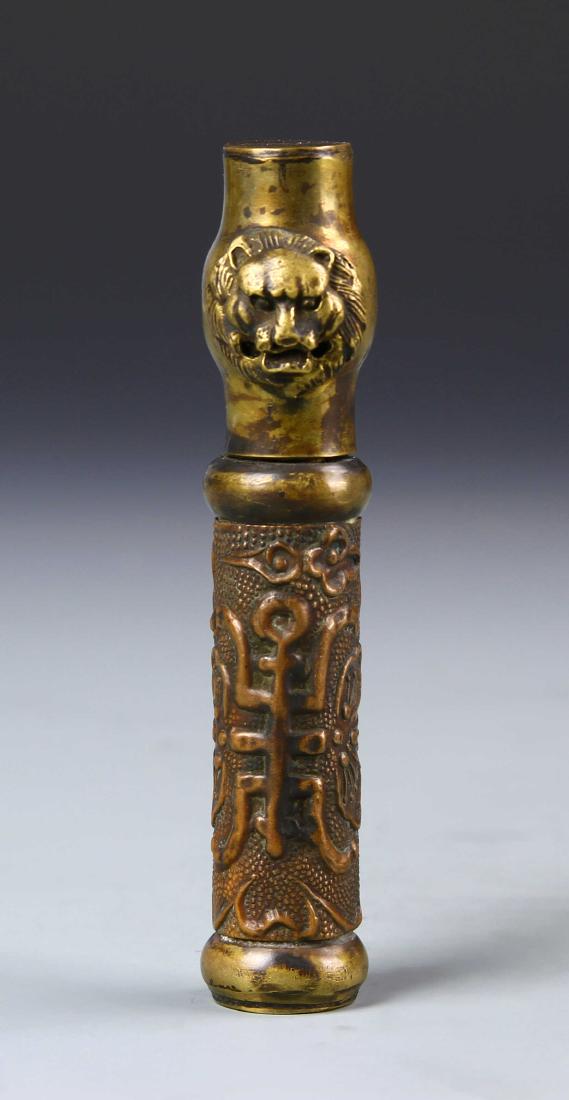 Chinese Doctor's Container (1 of 2)