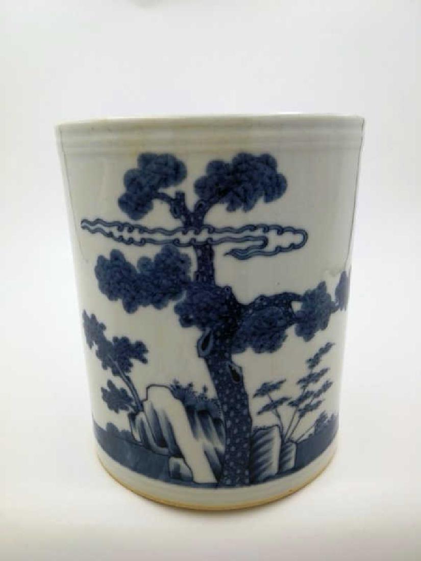 China,Blue and White Pen Container (1 of 5)