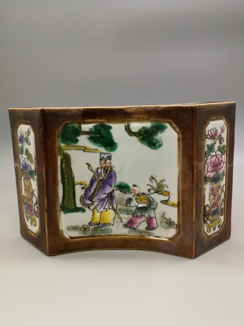 China, Famille Rose Brush Pot (1 of 5)