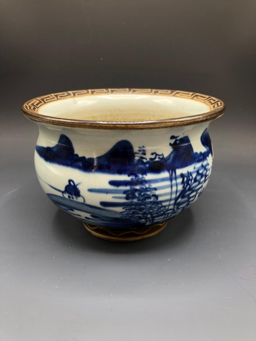 China, Blue and White Basin (1 of 4)